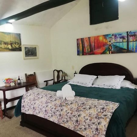 Hotel Y Centro De Convenciones Pueblito De Yerbabuena Paraiso Natural Chía エクステリア 写真