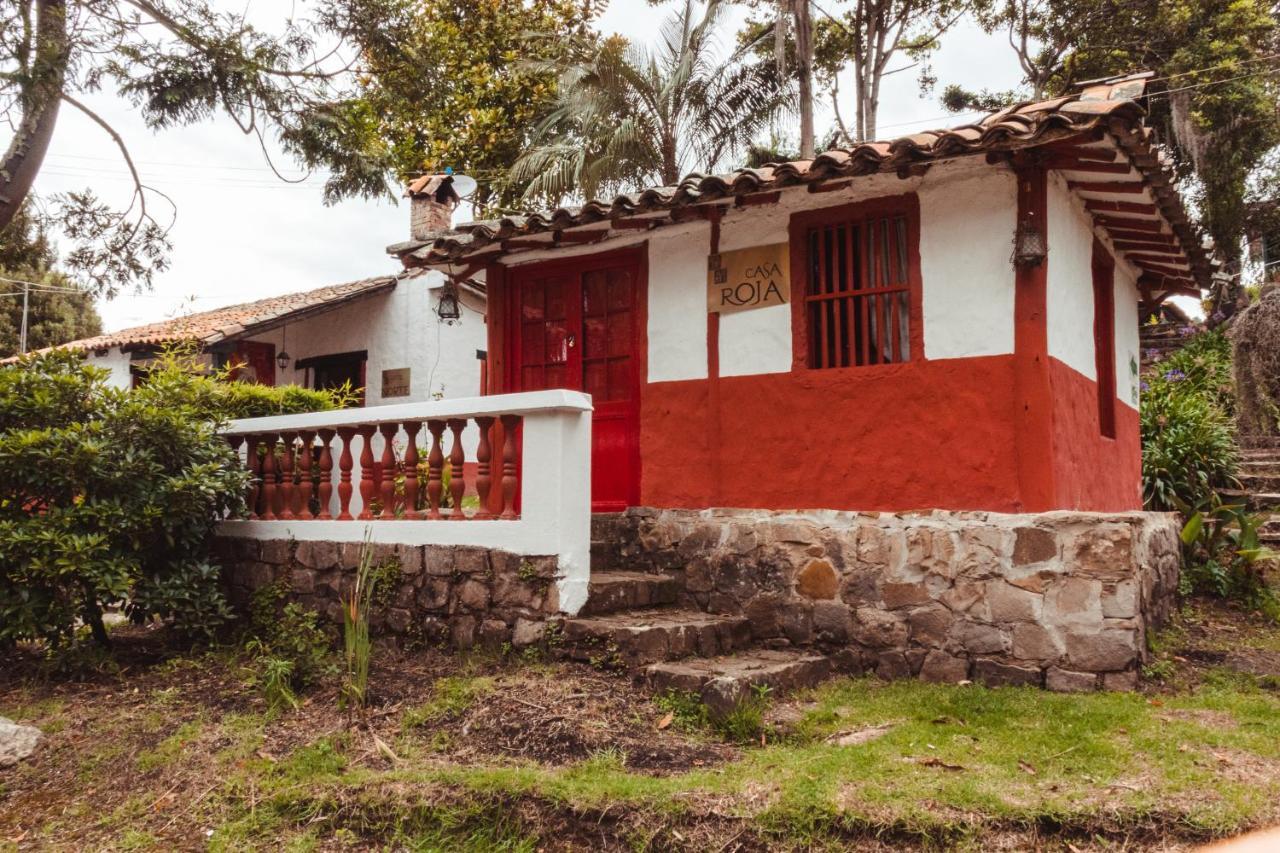 Hotel Y Centro De Convenciones Pueblito De Yerbabuena Paraiso Natural Chía エクステリア 写真