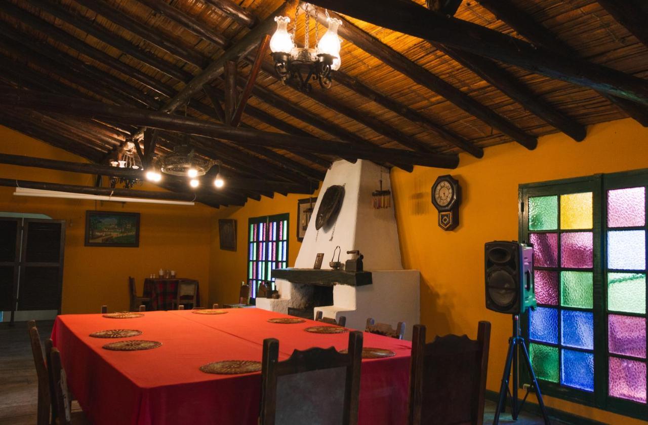 Hotel Y Centro De Convenciones Pueblito De Yerbabuena Paraiso Natural Chía エクステリア 写真