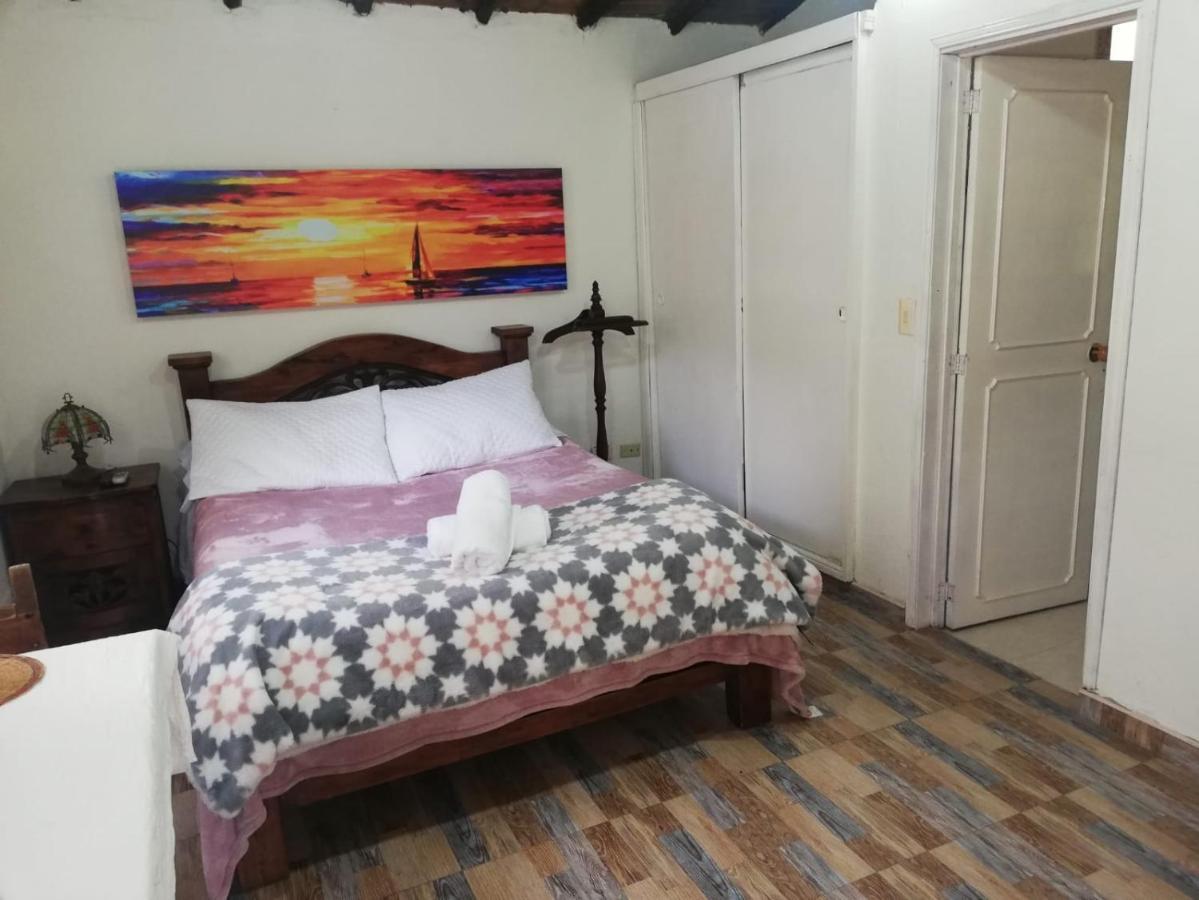 Hotel Y Centro De Convenciones Pueblito De Yerbabuena Paraiso Natural Chía エクステリア 写真