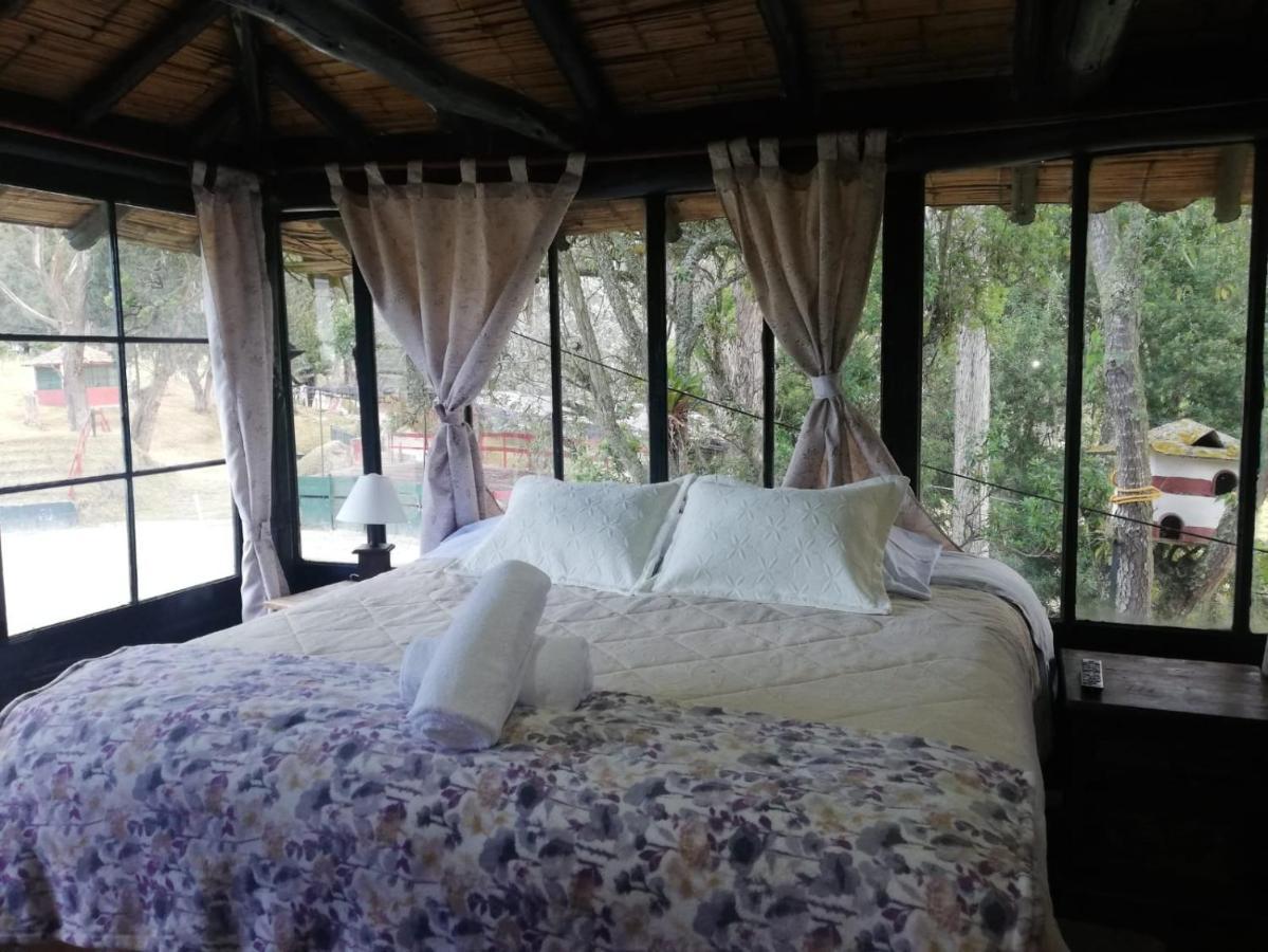 Hotel Y Centro De Convenciones Pueblito De Yerbabuena Paraiso Natural Chía エクステリア 写真